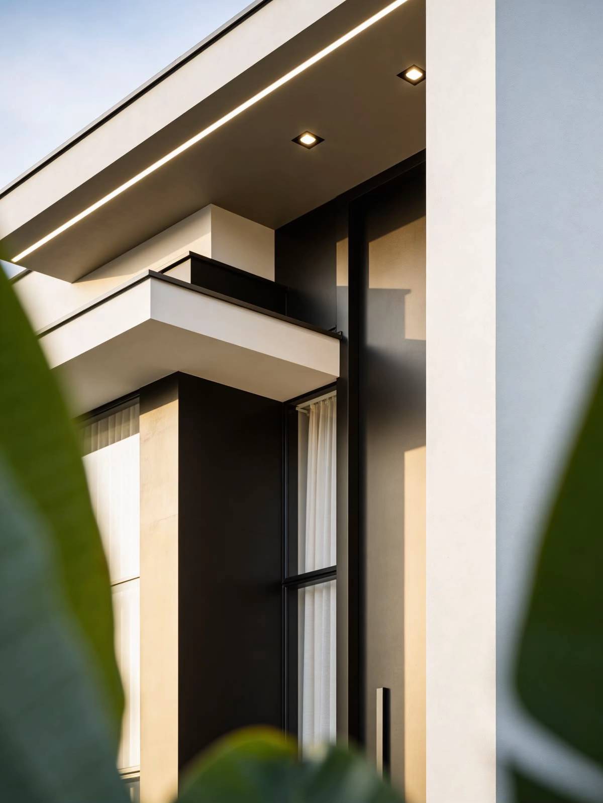 Luxury Residence Exterior gallery image 6